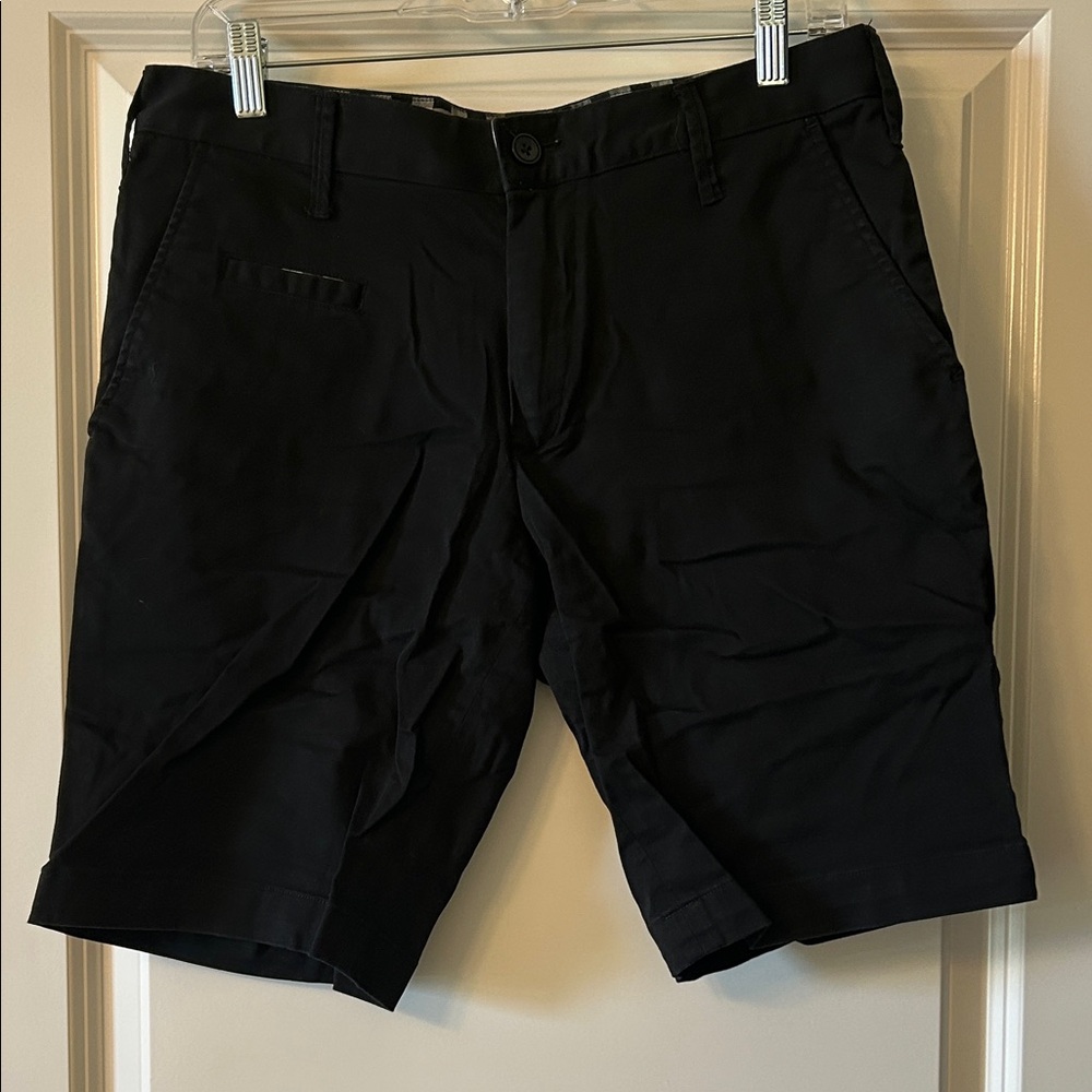 Classic Black Men's Flat Front Shorts EUC